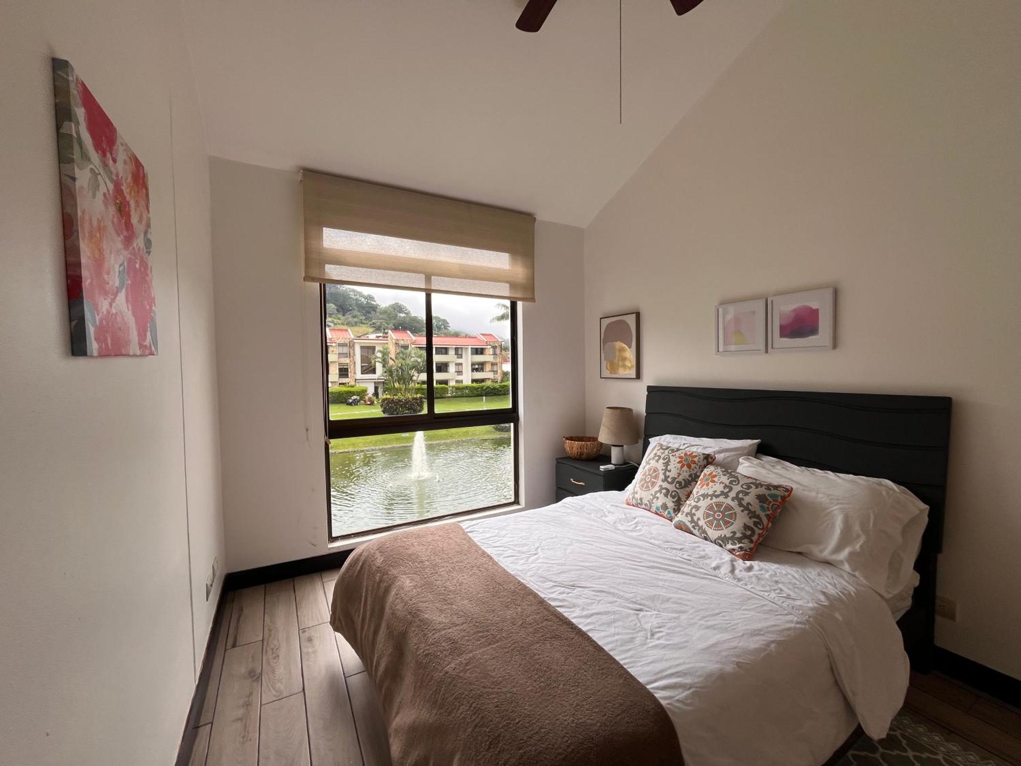 Cr Mariposa Rentals Lakeview Penthouse With Office Space, Pool, Gym, Tennis Santa Ana (San Jose) Exterior foto